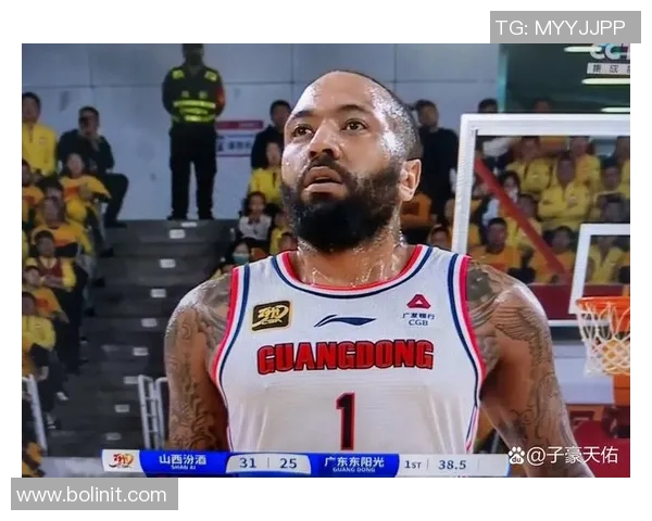 广东宏远2015年对战新疆的精彩瞬间与赛季回顾分析